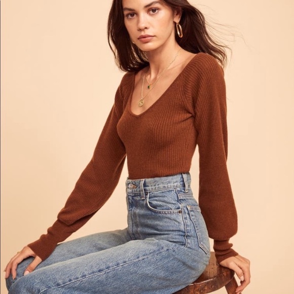 Reformation Hart Cashmere Sweater - Picture 1 of 5